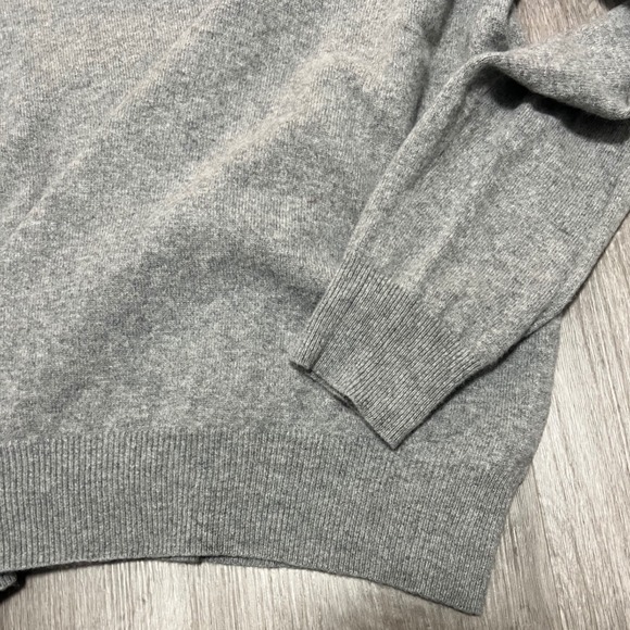 Polo by Ralph Lauren Gray Crewneck Sweater - Picture 7 of 8